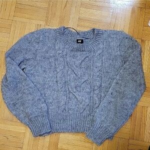 H&M Cable Knit Cropped Sweather US L